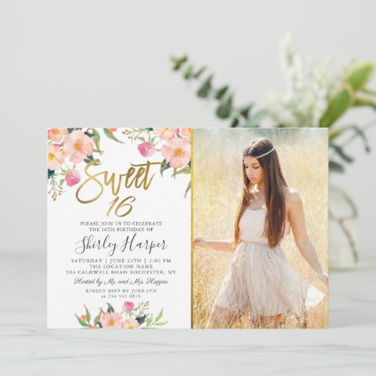 Roze bloem gouden script Sweet 16 verjaardagsfoto Kaart (Staand voorkant)