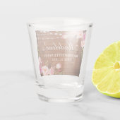 Roze Bloem Houten Lichten Bachelorette Feest Shot Glas (Achterkant)