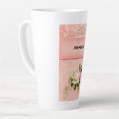 Roze bloem met Diamond Tiara Princess Design Latte Mok (Linkerhoek)