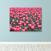 Roze Bloem Minimalistische Selectieve Kleur Fotoku Canvas Afdruk (Insitu (Houten vloer))