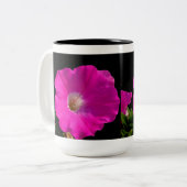 roze bloem tweekleurige koffiemok (Voorkant links)