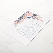 Roze Bloemen 80ste Verjaardagsfeestje Zilver Folie Uitnodiging (Gedraaid)