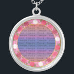 Roze bloemen Aangepaste Silver Ketting<br><div class="desc">Geef dit  ketting een persoonlijk tintje om als huwelijksgunsten te hebben bij je trouwreceptie of om er zelf een te hebben als herinnering aan je speciale dag. Dit ketting is ook het perfecte geschenk voor de bruid op haar vrijgezellenfeest. Personaliseer door uw foto toe te voegen.</div>