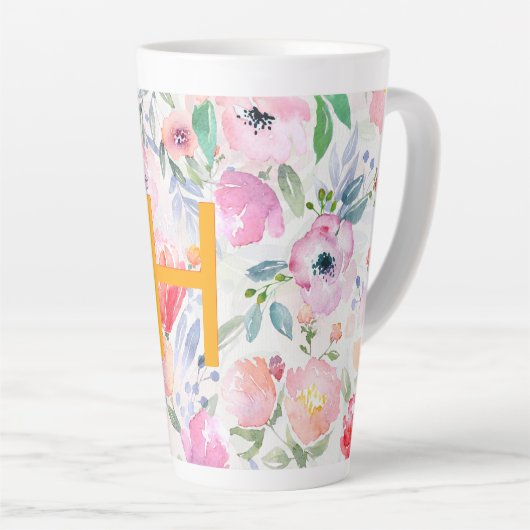Roze bloemen aquarel monogram latte mok (Rechterhoek)