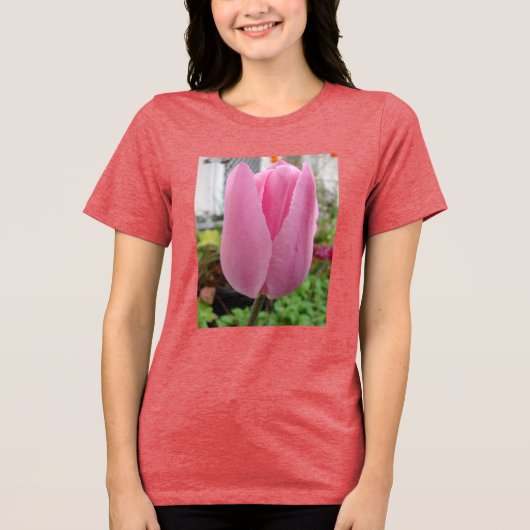 Roze Bloemen Bloemen Tulp Tulpen Tuin T Shirt (Voorkant)