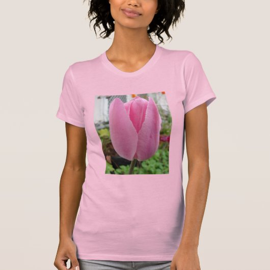 Roze Bloemen Bloemen Tulp Tulpen Tuin T Shirt (Voorkant)