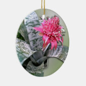 Roze bloemen Bromeliad Keramisch Ornament (Rechts)