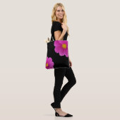 Roze bloemen Canvas tas (Op model)