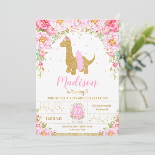 Roze Bloemen Dinosaurus Brachiosaurus Verjaardag M Kaart (Staand voorkant)