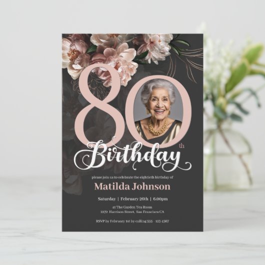 Roze Bloemen Donker Grijs Foto 80ste Verjaardag Kaart (Staand voorkant)