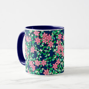 Roze bloemen, donkerblauwe achtergrond mok