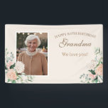 Roze Bloemen Een Foto 80ste Verjaardag Banner<br><div class="desc">Viel met deze wazige roze verjaardagsbanner. Pop in je favoriete foto en dat is alles wat er aan te pas komt. We nemen het van daar af!</div>