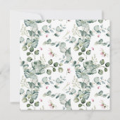 Roze bloemen en groene bladeren op wit monogram notitiekaartje (Achterkant)