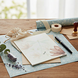 Roze bloemen en libellen notitieblok