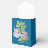 Roze bloemen en originele schilderkunst met blad bedankdoosjes (Geopend)