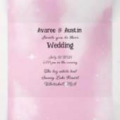 Roze bloemen en roze sterrenhemel drieluik uitnodiging (Binnenkant midden)