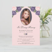Roze Bloemen Foto Memorial Service Kaart (Staand voorkant)