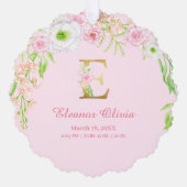 Roze Bloemen Gouden Brief "E" Monogram Geboorte St Ornament Kaart (Voorkant)