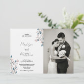 Roze Bloemen Groene Bruiloft Uitnodigingen met fot (Staand voorkant)