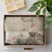 Roze bloemen in hangende vaas, ontkoppeld tissuepapier (Geschenk)