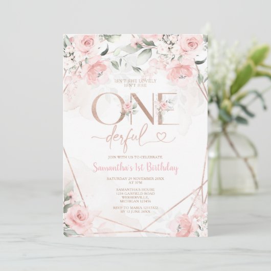 Roze bloemen is niet haar lieflijke eerste verjaar kaart (Staand voorkant)