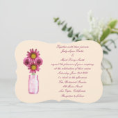 Roze bloemen Mason Jar Wedding Uitnodiging (Staand voorkant)