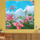Roze Bloemen Onder Blauwe Hemel Met Wolken - Natuu Canvas Afdruk (Insitu (Woonkamer))
