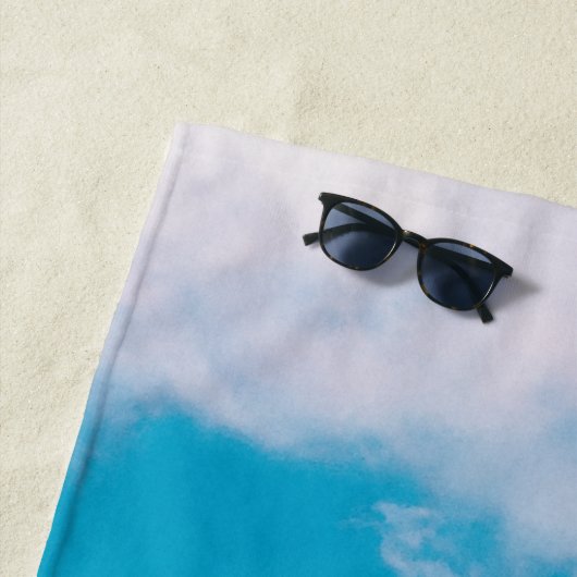 Roze Bloemen Onder Blauwe Hemel Met Wolken - Natuu Strandlaken (In situ)