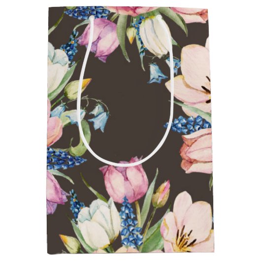 Roze bloemen op bruin medium cadeauzakje (Voorkant)