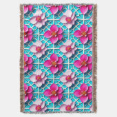 Roze bloemen op een geometrisch blauwe achtergrond deken (Voorkant Verticaal)