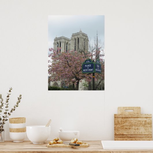 Roze bloemen op Notre Dame Poster (Keuken)