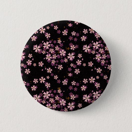 Roze bloemen op zwart ronde button 5,7 cm (Voorkant)