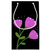 Roze Bloemen op Zwarte Gift Bag Klein Cadeauzakje (Achterkant)