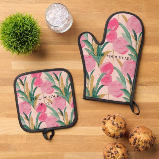 Roze bloemen ovenwant & pannenlap set (Top down)