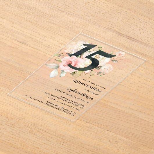 Roze Bloemen Quinceanera Viering Acryl Uitnodigingen (Laagn)