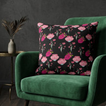 Roze bloemen rode rozen patroon boven zwarte vaste