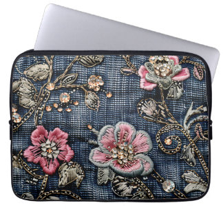 Roze Bloemen Tapestry op Donkerblauw Denim Laptop Sleeve