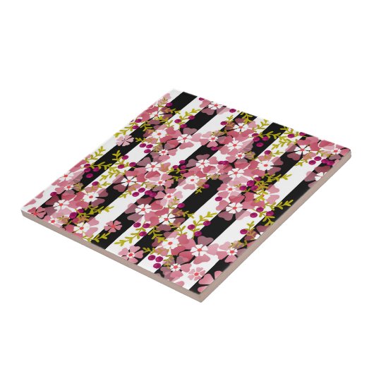 Roze bloemen tegeltje (Zijkant)