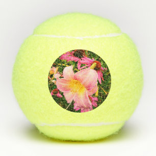 Roze bloemen tennisballen