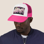 Roze bloemen trucker pet (In situ)