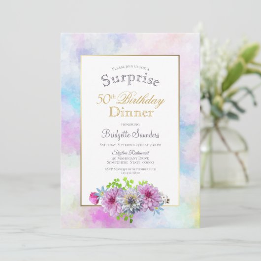 Roze Bloemen Verrassing 50e Verjaardag Diner Kaart (Staand voorkant)
