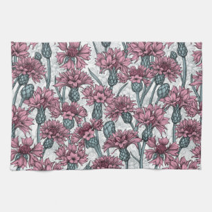 Roze bloemen, wilde bloemen op wit theedoek
