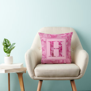 Roze bloemenalfabet letter "H" Sierkussen