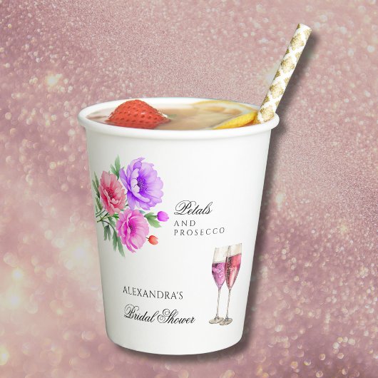 Roze Bloemenbloemblaadjes en Prosecco Vrijgezellen Papieren Bekers