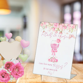 Roze bloemenbloemblaadjes & Prosecco Vrijgezellenf Reclamebord Met Voetstuk