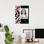 Roze Bloemendienst Viering Van Het Leven Foto Bord Poster (Thuiskantoor)