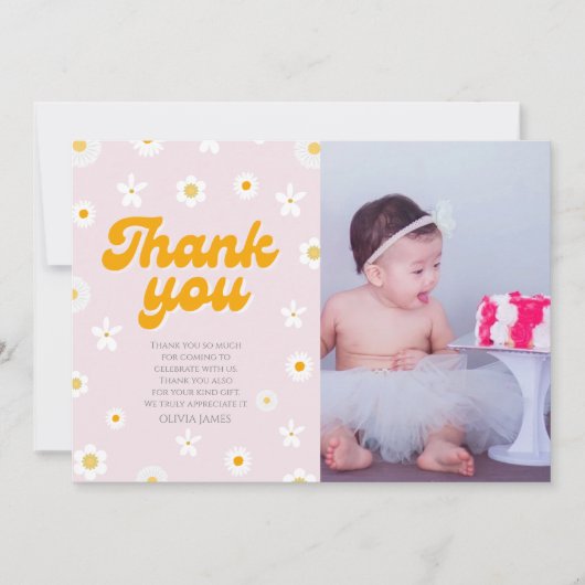 Roze bloemenkleine miss prachtige foto verjaardag bedankkaart (Voorkant)