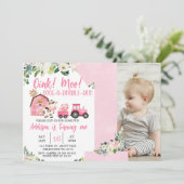 Roze Bloemenschuur Tractor Boerderij 1e Verjaardag Kaart (Staand voorkant)