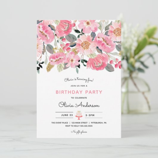 Roze Bloementuin Meisje Verjaardag Uitnodiging (Staand voorkant)