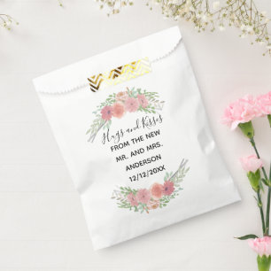 Roze bloemige knuffels en kussen van mijnheer mevr bedankzakje